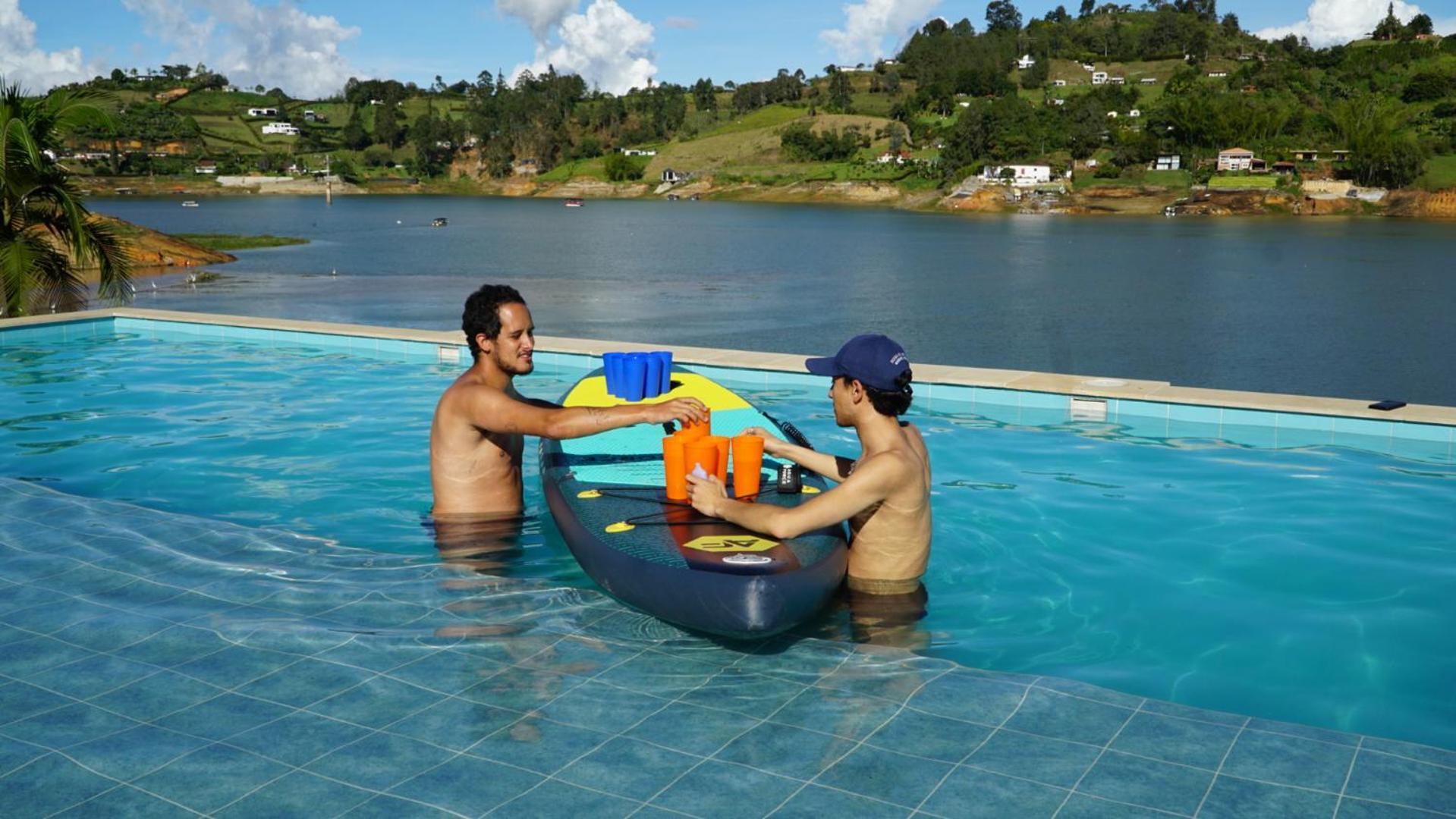Viajero Guatape Hostel & Lake Club Guatapé Exterior foto