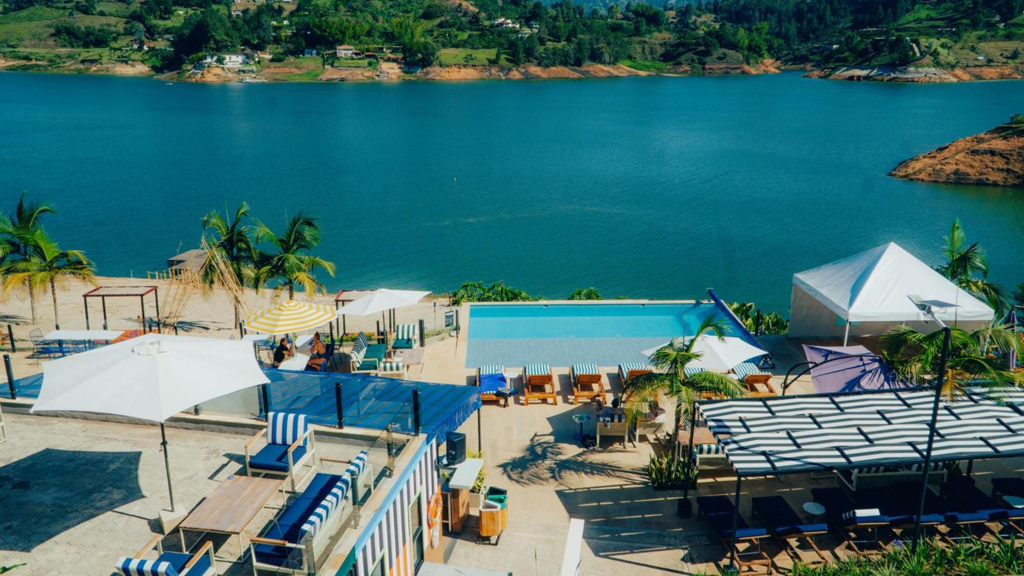 Viajero Guatape Hostel & Lake Club Guatapé Exterior foto